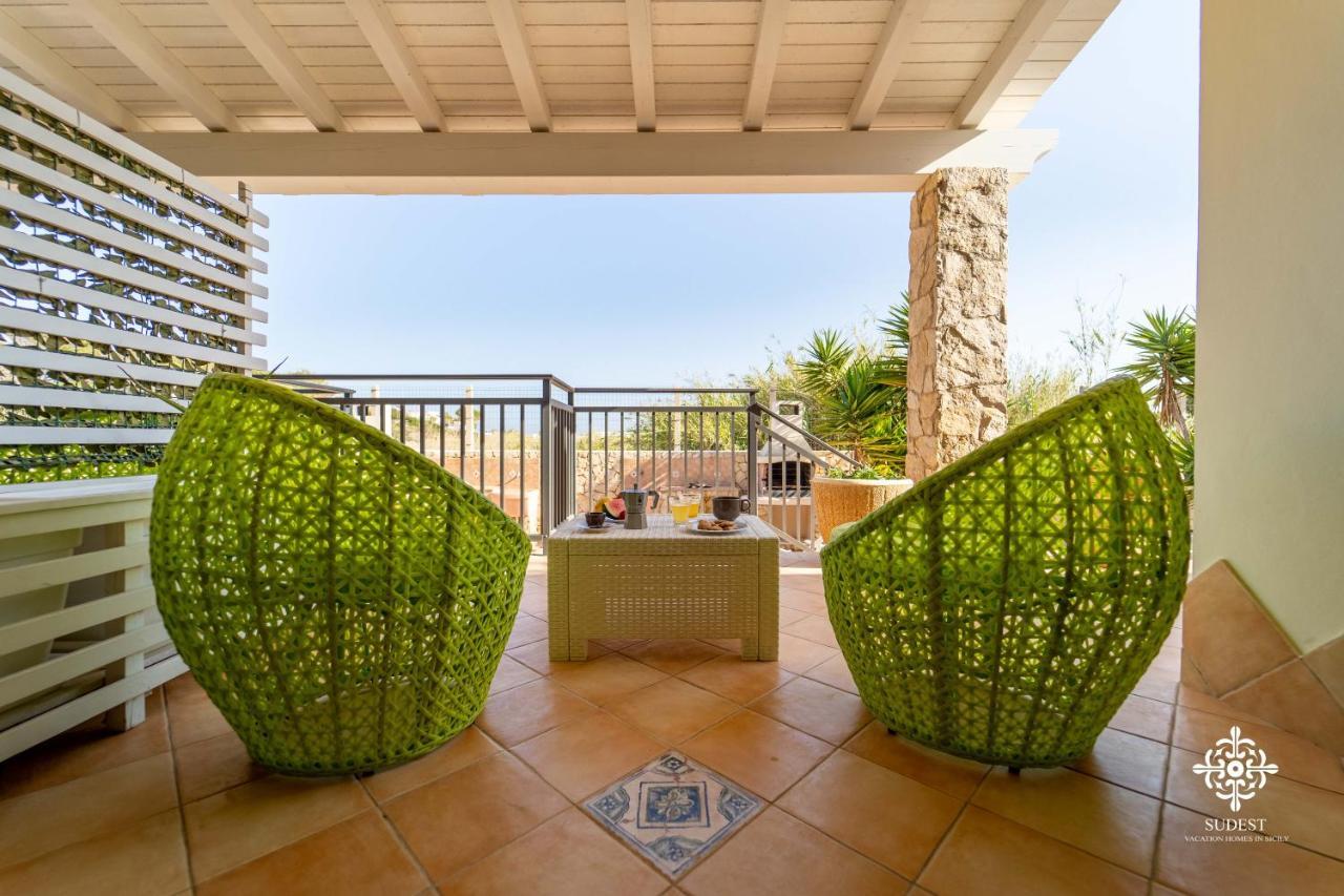 Borgo Marino Beach Residence Lampedusa Exterior photo