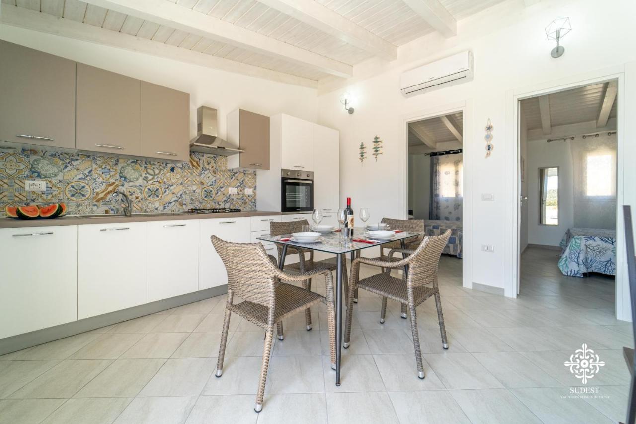 Borgo Marino Beach Residence Lampedusa Exterior photo