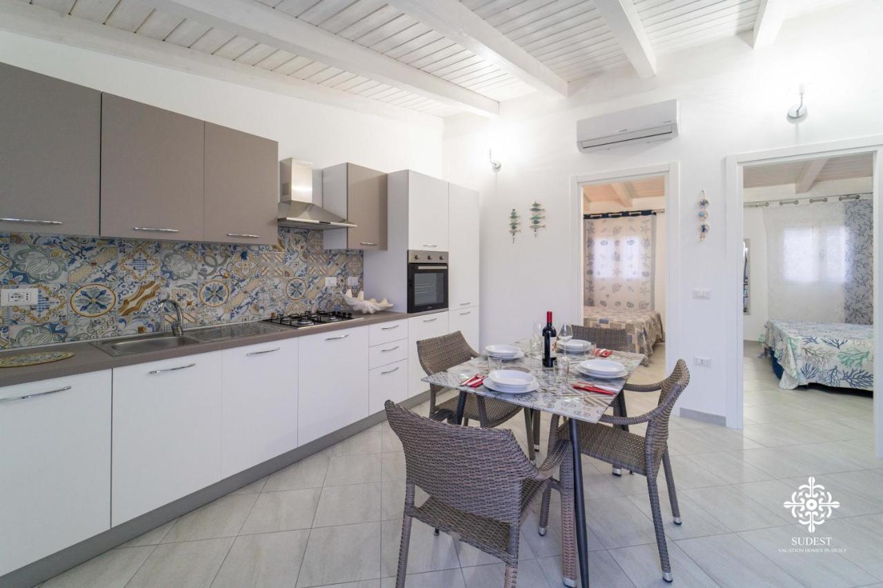 Borgo Marino Beach Residence Lampedusa Exterior photo